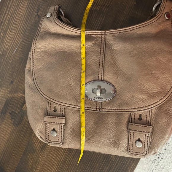 Fossil Maddox leather turn lock crossbody tan - Picture 8 of 8